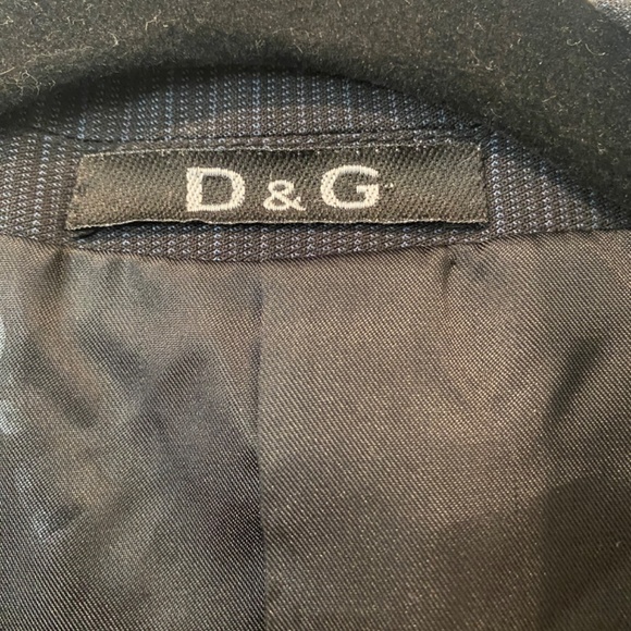 Dolce and Gabbana Blazer - Picture 6 of 8